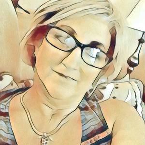 Meet your Posher, Linda